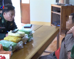 Bắt đối tượng người Lào vận chuyển 50.000 viên ma túy