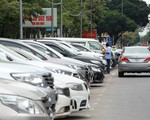 TP.HCM đề xuất tăng thu phí xe ô tô tạm dừng đỗ trên lòng đường