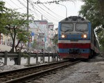 Đường sắt Hà Nội chạy thêm tàu Hà Nội - Lào Cai