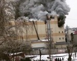 Cháy trung tâm mua sắm ở Nga, 80 người thương vong