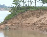 Sạt lở đất nghiêm trọng ở Thanh Hóa do khai thác cát trái phép