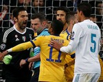 Buffon nói gì sau thẻ đỏ trong trận gặp Real Madrid?