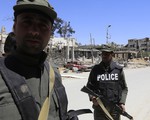 Thanh tra vũ khí hóa học bị cấm tiếp cận các vị trí ở Douma, Syria