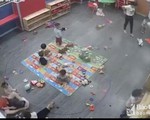 Tạm đình chỉ giáo viên mầm non trong clip đánh học sinh ở Nghệ An