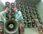 Hàn Quốc dỡ bỏ loa phóng thanh chống Triều Tiên ở biên giới