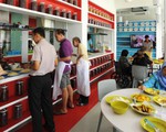 Mô hình bếp cộng đồng cho người già ở Singapore