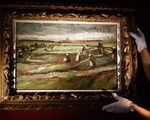 Tranh phong cảnh của danh họa Van Gogh lập kỷ lục thế giới