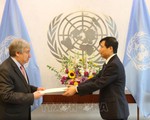 Đại sứ Việt Nam trình Nghị định thư lên Tổng Thư ký Liên Hợp Quốc