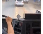 Clip: Tài xế ô tô “giả điếc” quyết không nhường đường cho xe cứu hỏa