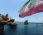 Mỹ siết chặt trừng phạt xuất khẩu dầu mỏ của Iran