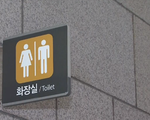 Hàn Quốc mạnh tay với nạn quay lén phụ nữ trong toilet