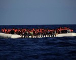 Chìm thuyền trên biển Địa Trung Hải, 100 người mất tích