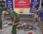 Nha Trang: Tiêu hủy vũ khí thô sơ do nhân dân giao nộp