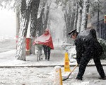 Trung Quốc khốn đốn vì bão tuyết
