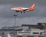 Anh: EasyJet thiệt hại nặng do sự cố thiết bị không người lái ở sân bay Gatwick