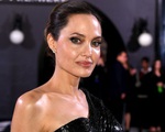 Hậu ly hôn với Brad Pitt, Angelina Jolie không nhận ra chính mình