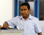 Maldives phát lệnh bắt cựu Tổng thống