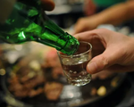 Cảnh báo nguy cơ ngộ độc rượu trong dịp lễ, Tết