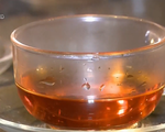 Uống trà quá nóng tăng nguy cơ ung thư