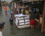 Indonesia sơ tán người dân vì lũ lụt
