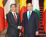 Thủ tướng Nguyễn Xuân Phúc hội kiến Tổng thống Myanmar Uyn Min
