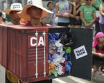 Căng thẳng vì rác thải, Philippines triệu hồi Đại sứ tại Canada