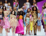 Vinh danh búp bê Barbie trong lĩnh vực thời trang Mỹ