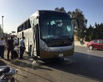 Ai Cập: Đánh bom nhằm vào xe bus chở du khách, ít nhất 17 người bị thương