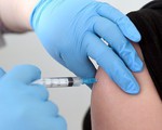 Đức siết chặt quy định về tiêm vaccine phòng sởi