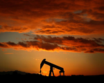 Kỳ vọng vào đàm phán thương mại Mỹ - Trung đẩy giá dầu thế giới tăng mạnh