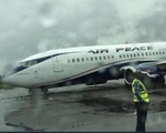 Nigeria: Máy bay Boeing 737 rơi bánh khi hạ cánh