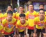 Cuộc sống của đội bóng nhí Thái Lan sau 1 năm được giải cứu