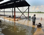 Báo động nguy cơ lũ lụt nghiêm trọng tại New Delhi, Ấn Độ