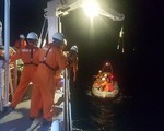 Cứu ngư dân bị hôn mê do tai nạn trên biển