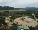 Lâm Đồng: Sạt lở sau mưa lớn ở đèo Bảo Lộc, giao thông ùn tắc nghiêm trọng