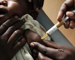 Công bố vaccine chống sốt rét đầu tiên trên thế giới