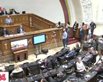 Quốc hội Venezuela phê chuẩn lãnh đạo đối lập làm tổng thống lâm thời