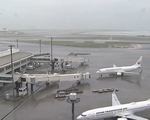 Hàng trăm chuyến bay ở Nhật Bản bị hủy do bão Tapah