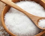 Ăn thừa muối và những ảnh hưởng đối với sức khỏe