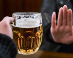 Từ 15/11, ép buộc người khác uống rượu bia bị phạt đến 3 triệu đồng