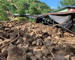 Vụ sạt lở ở Phước Sơn: Lương thực ở 2 xã bị cô lập đã cạn, công tác cứu nạn nguy hiểm