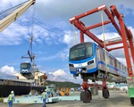 Đoàn tàu Metro số 1 cập bến TP.HCM