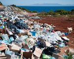 Trung Quốc cấm nhập khẩu toàn bộ rác thải rắn từ năm 2021