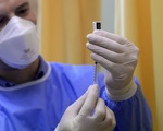 Tây Ban Nha lập danh sách người từ chối tiêm vaccine COVID-19