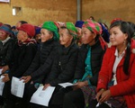 Hỗ trợ phụ nữ dân tộc thiểu số bị ảnh hưởng bởi dịch COVID-19 tại Lào Cai
