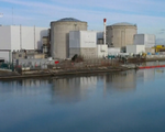 Pháp đóng cửa nhà máy điện hạt nhân lâu đời nhất nước này