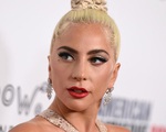 Lady Gaga bỏ được thuốc lá nhờ món gà tây