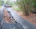 Sụt lún nghiêm trọng chia cắt xã đảo ở Cà Mau