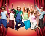 Dàn diễn viên High School Musical sẽ tái hợp!