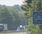 Đức kêu gọi Ba Lan và Cộng hòa Czech sớm mở lại cửa biên giới
